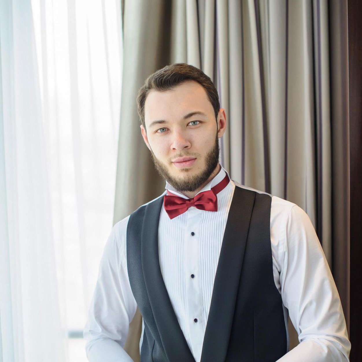 Игорь Антонников