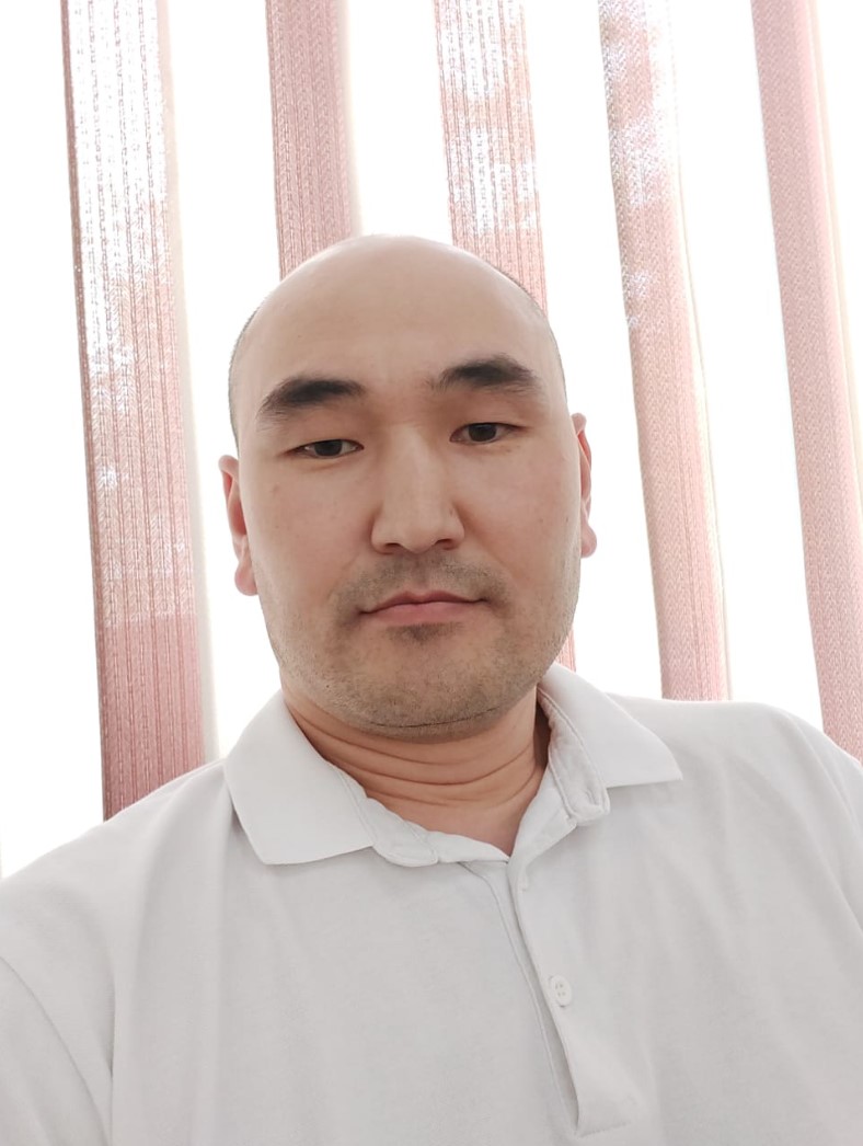 Данияр Арапчикеев